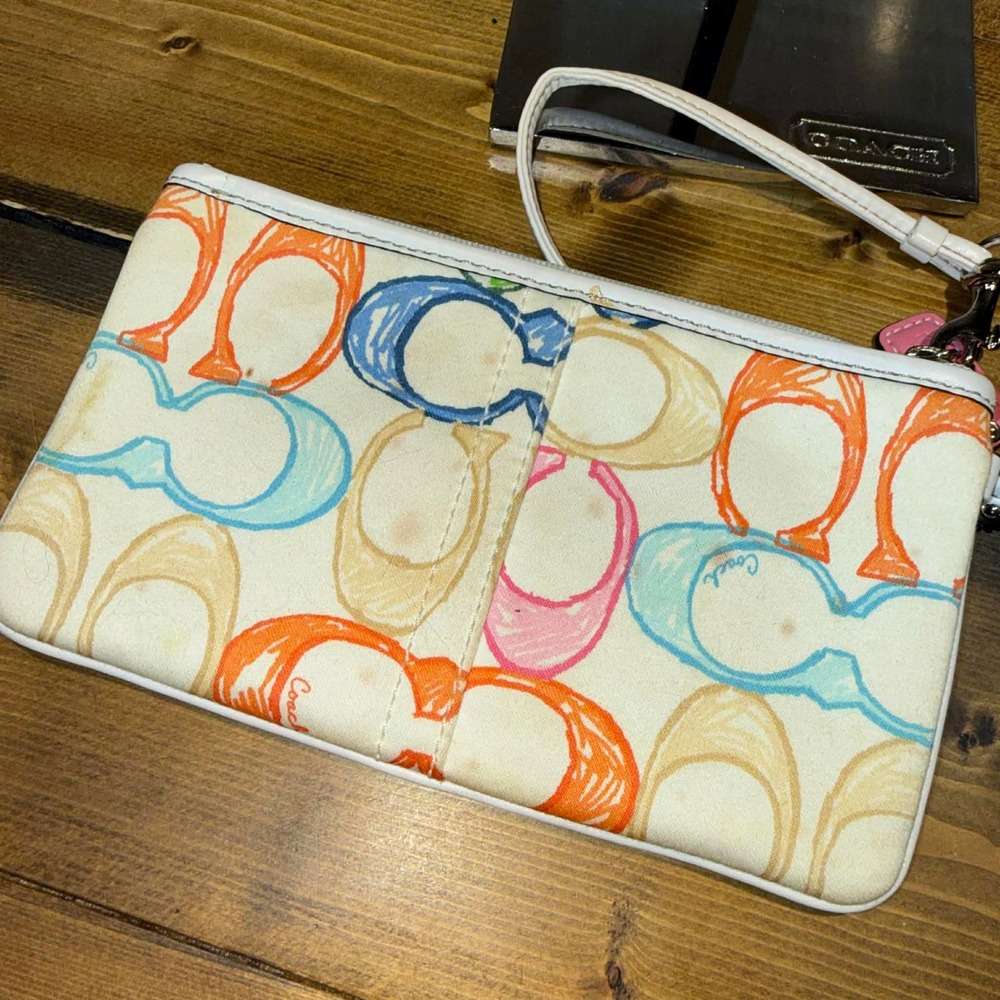Coach Scribble Signature Wristlet Y2K Vintage Multicolor Canvas Pouch - Picture 3 of 4